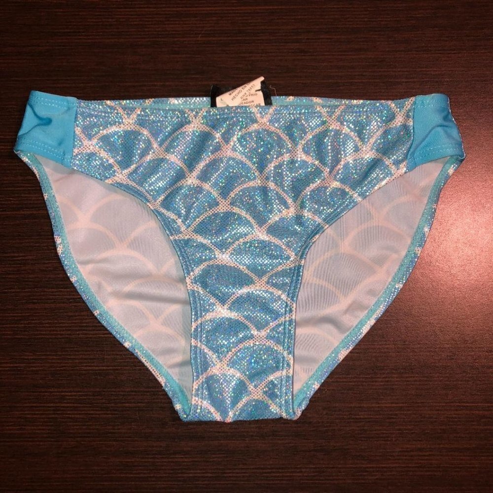 𝅺5 for $10 Girl's Cromer resortwear swim bottoms Size 8